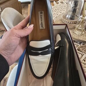 Etienne Aigner Womens Navy and White Penny Loafers